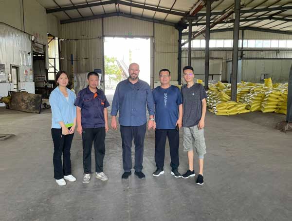 Warmly Welcome Brazilian Customers To Visit Our Company